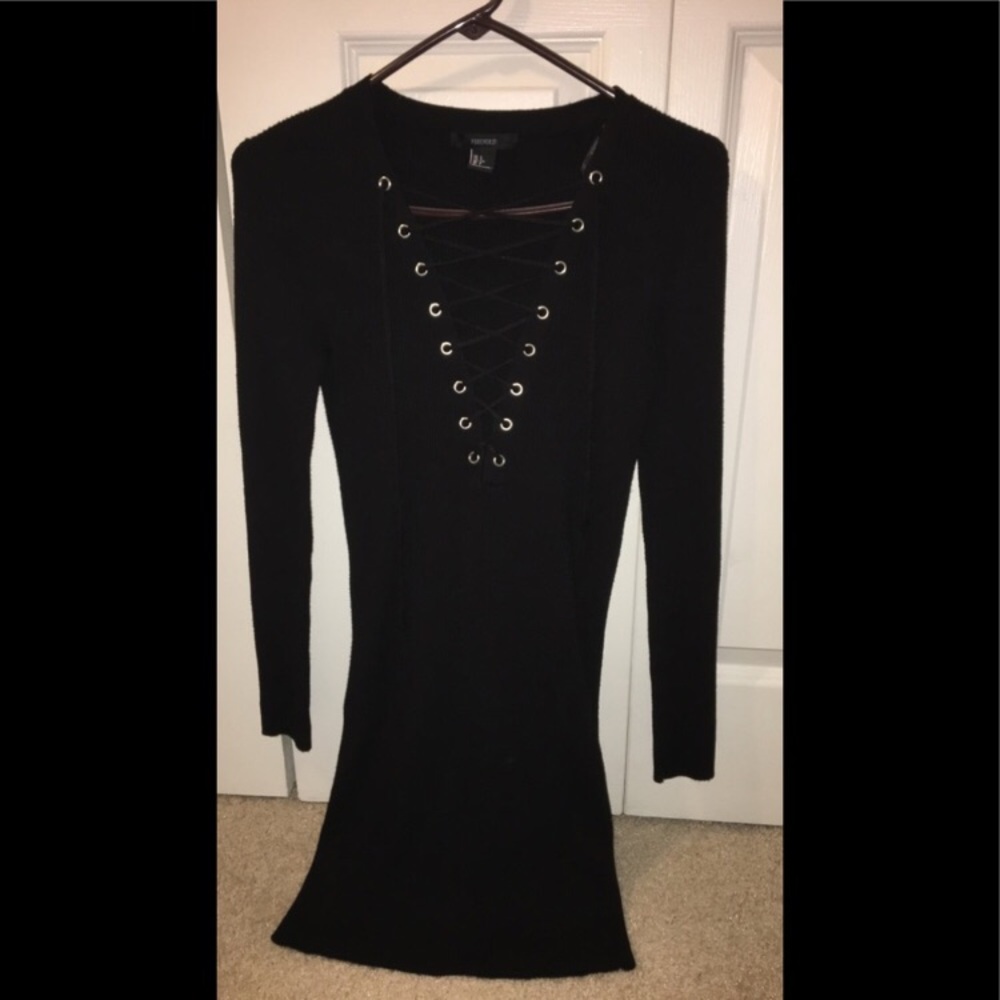 Black ribbed dress
